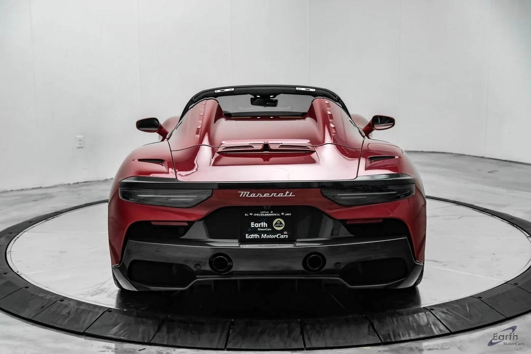 2023 Maserati MC20 Cielo - Image 17 of 31