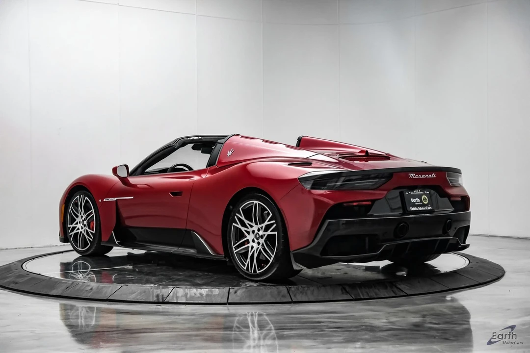 2023 Maserati MC20 Cielo - Image 13 of 31