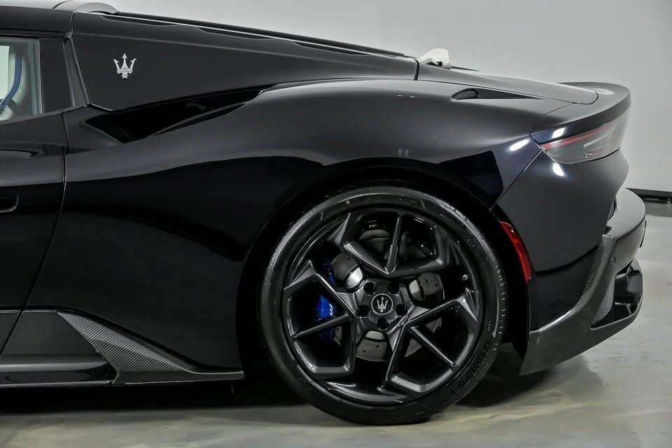 2023 Maserati MC20 Cielo - Image 12 of 20