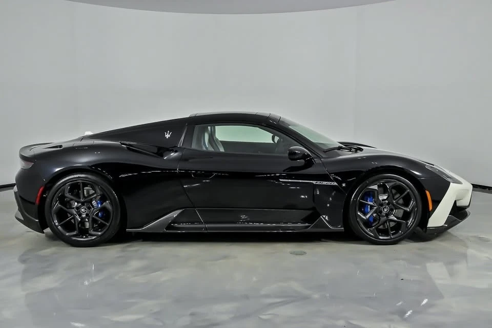 2023 Maserati MC20 Cielo - Image 17 of 20