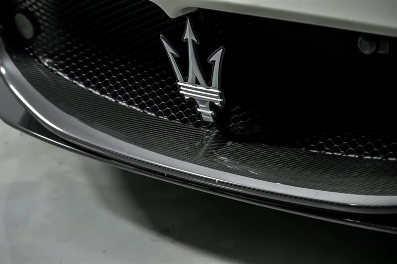 2023 Maserati MC20 Cielo - Image 8 of 21