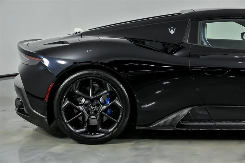 2023 Maserati MC20 Cielo - Image 16 of 21