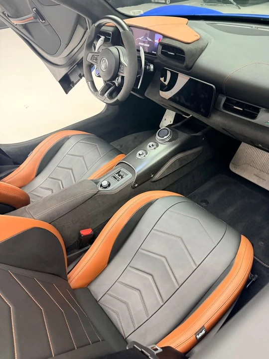 2023 Maserati MC20 Cielo - Image 7 of 11