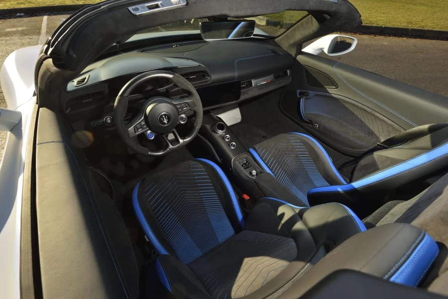 2023 Maserati MC20 Cielo - Image 28 of 31