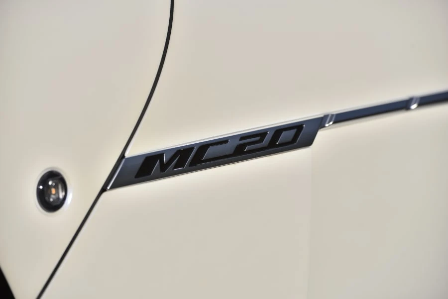 2023 Maserati MC20 Cielo - Image 25 of 31