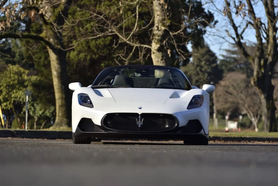 2023 Maserati MC20 Cielo - Image 13 of 31