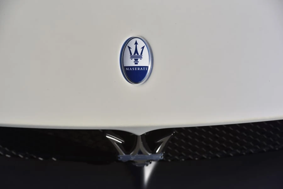 2023 Maserati MC20 Cielo - Image 12 of 31