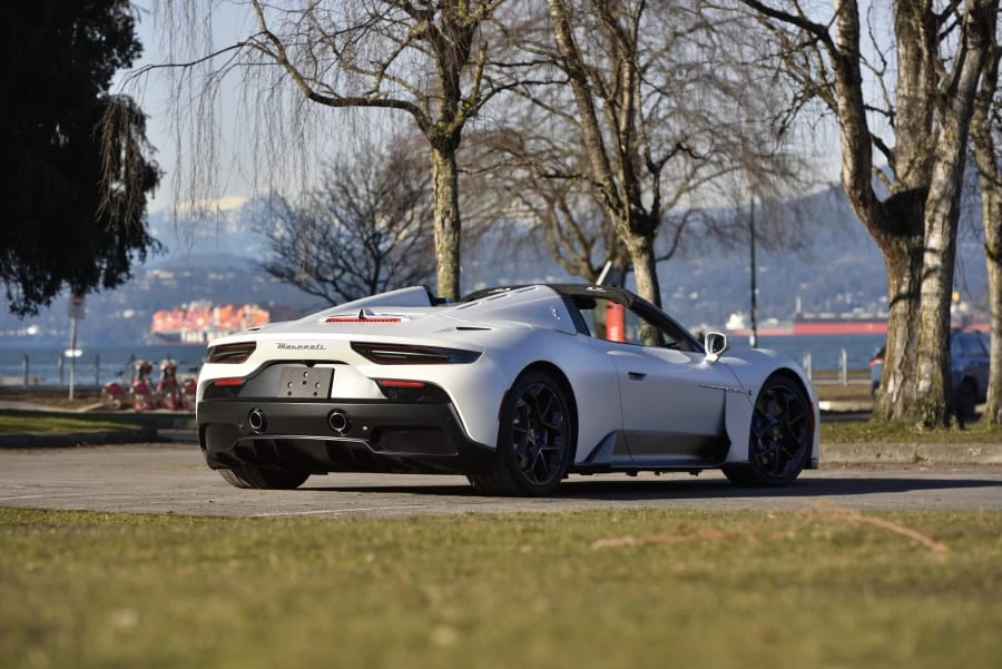 2023 Maserati MC20 Cielo - Image 8 of 31