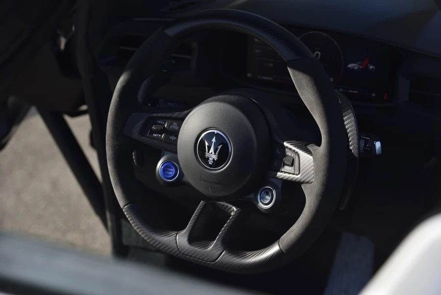 2023 Maserati MC20 Cielo - Image 28 of 31