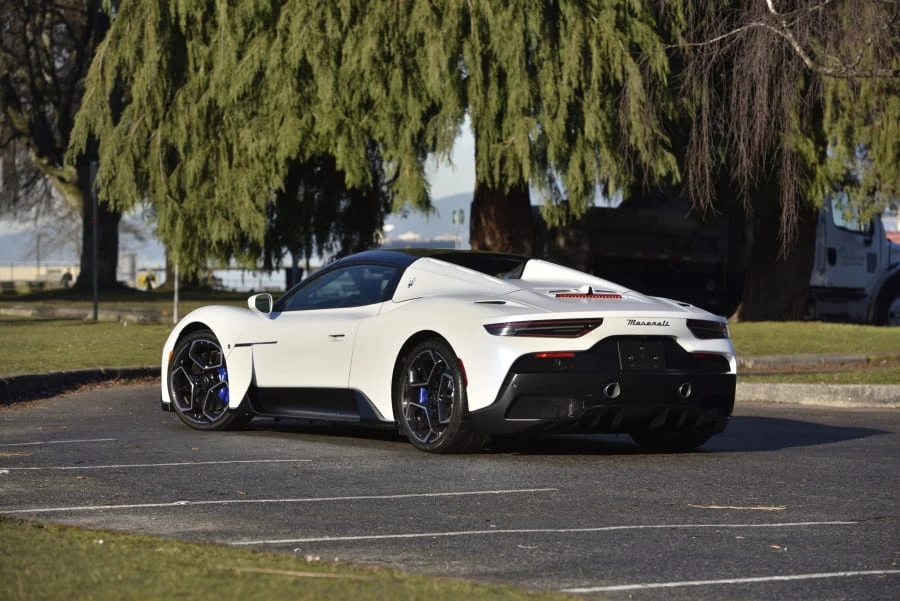 2023 Maserati MC20 Cielo - Image 15 of 31