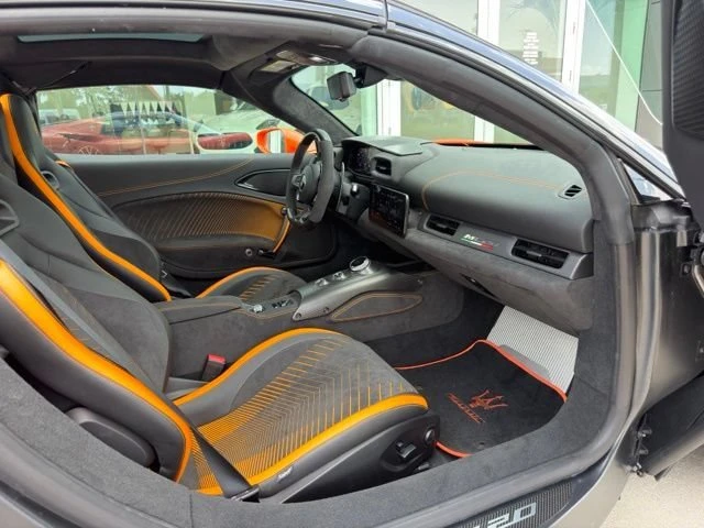 2023 Maserati MC20 Cielo - Image 7 of 19