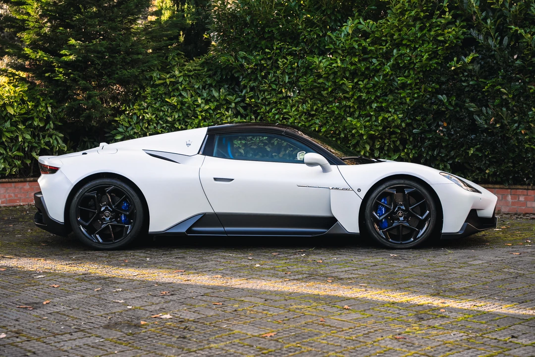 2023 Maserati MC20 Cielo - Image 12 of 31