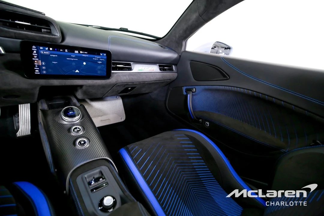 2023 Maserati MC20 Cielo - Image 17 of 21