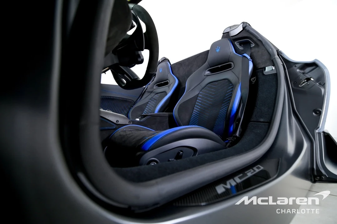 2023 Maserati MC20 Cielo - Image 13 of 21