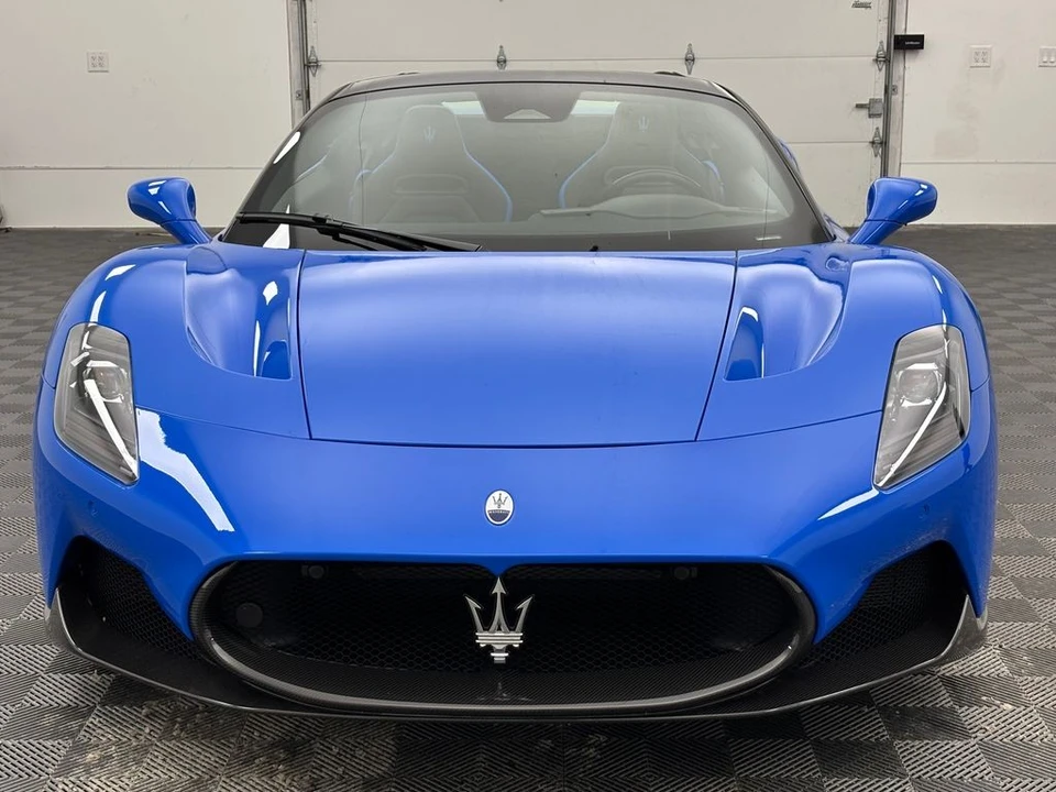 2023 Maserati MC20 Cielo - Image 9 of 20
