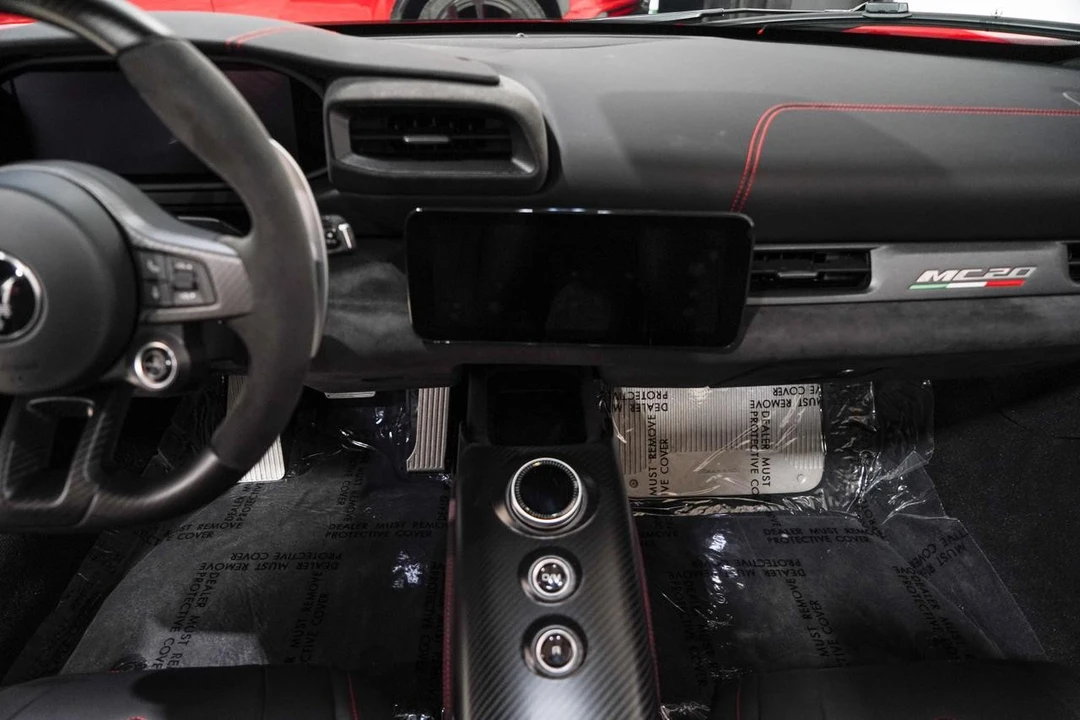 2023 Maserati MC20 Cielo - Image 12 of 21