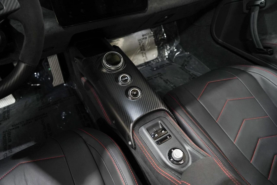 2023 Maserati MC20 Cielo - Image 13 of 31