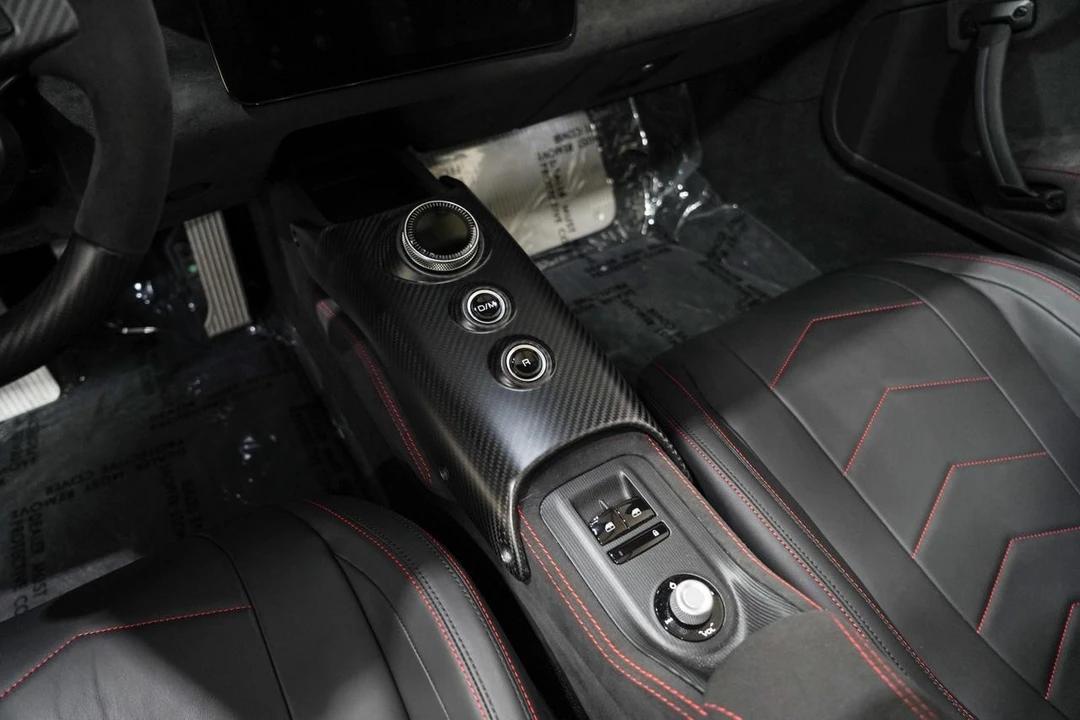 2023 Maserati MC20 Cielo - Image 13 of 21