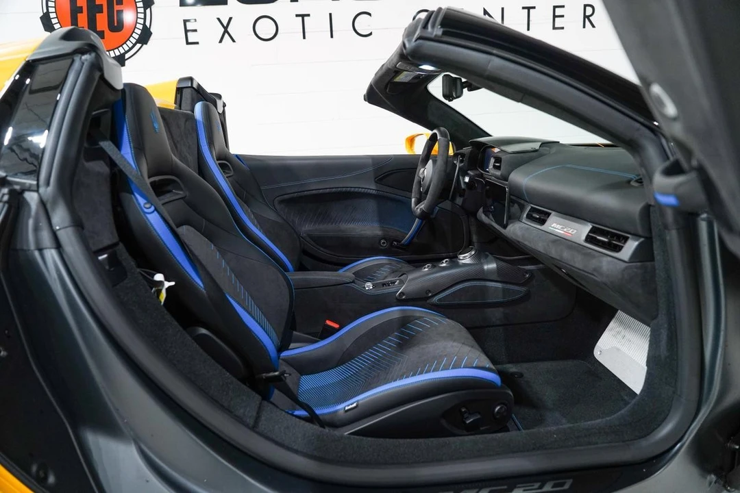 2023 Maserati MC20 Cielo - Image 16 of 21
