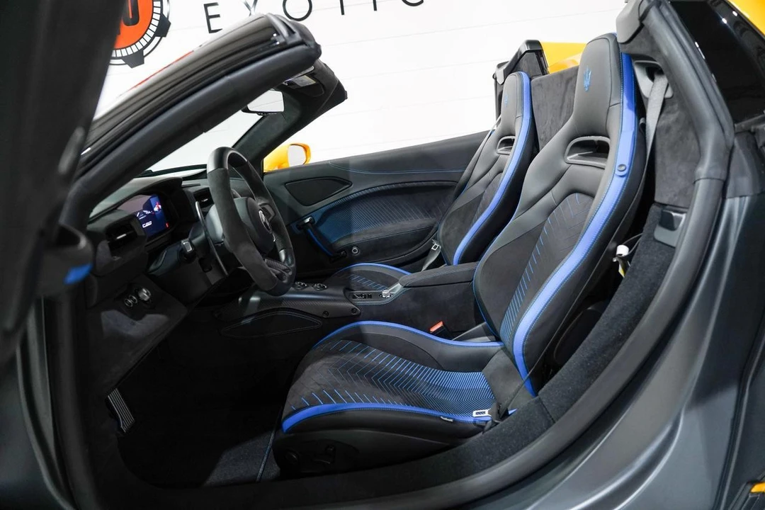 2023 Maserati MC20 Cielo - Image 10 of 21