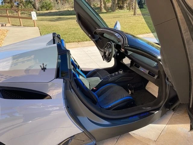2023 Maserati MC20 Cielo - Image 10 of 14