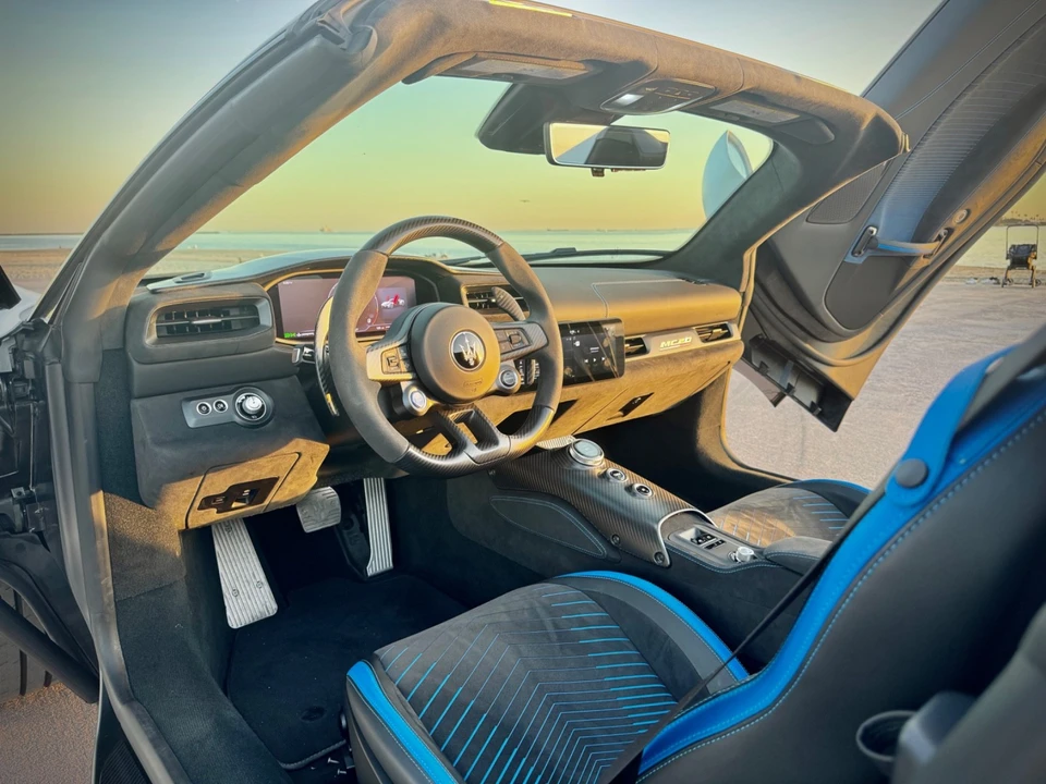 2023 Maserati MC20 Cielo - Image 23 of 31