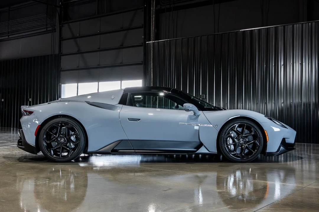 2023 Maserati MC20 Cielo - Image 4 of 31