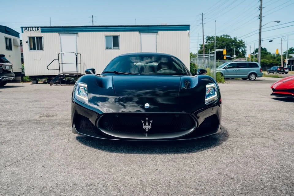 2023 Maserati MC20 - Image 3 of 18