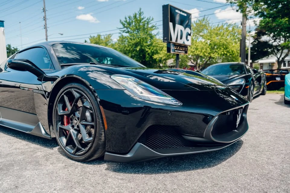 2023 Maserati MC20 - Image 2 of 18