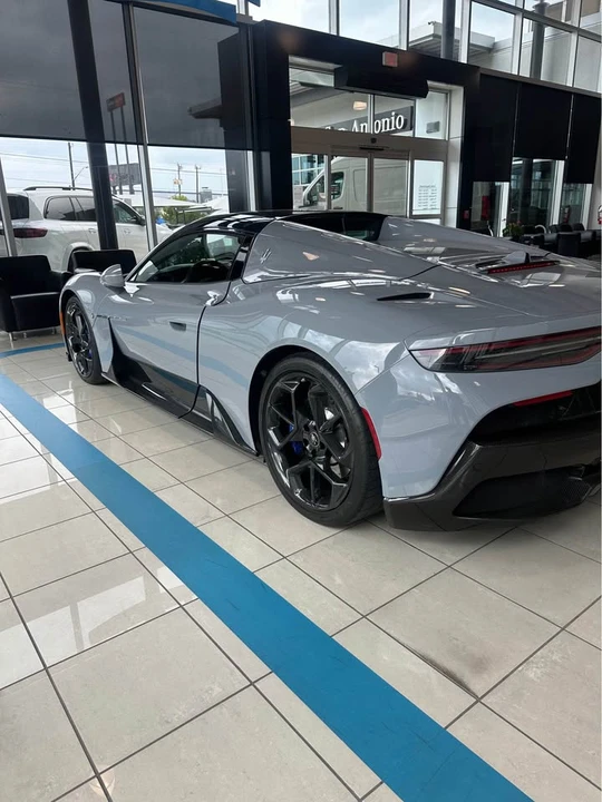2023 Maserati MC20 - Image 6 of 15