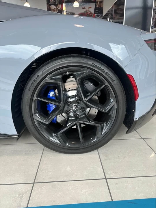2023 Maserati MC20 - Image 7 of 15
