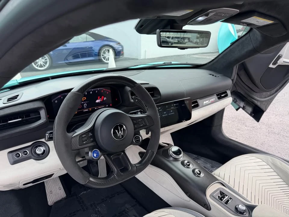 2023 Maserati MC20 - Image 11 of 14