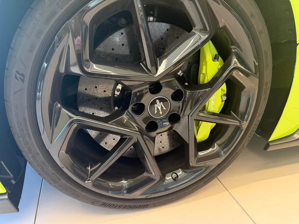 2023 Maserati MC20 - Image 3 of 17