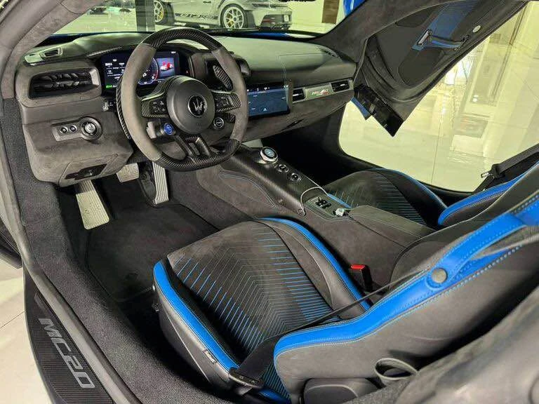 2023 Maserati MC20 - Image 9 of 11
