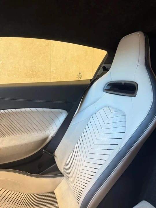 2023 Maserati MC20 - Image 16 of 17