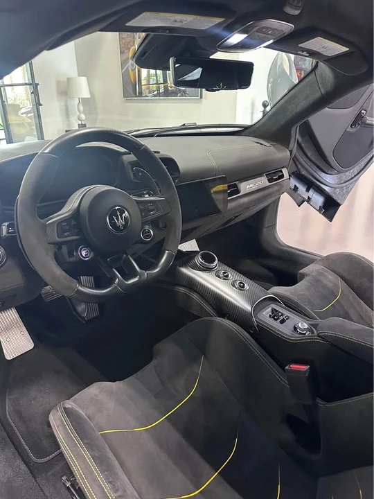 2023 Maserati MC20 - Image 4 of 9