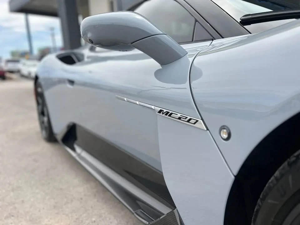 2023 Maserati MC20 - Image 8 of 17