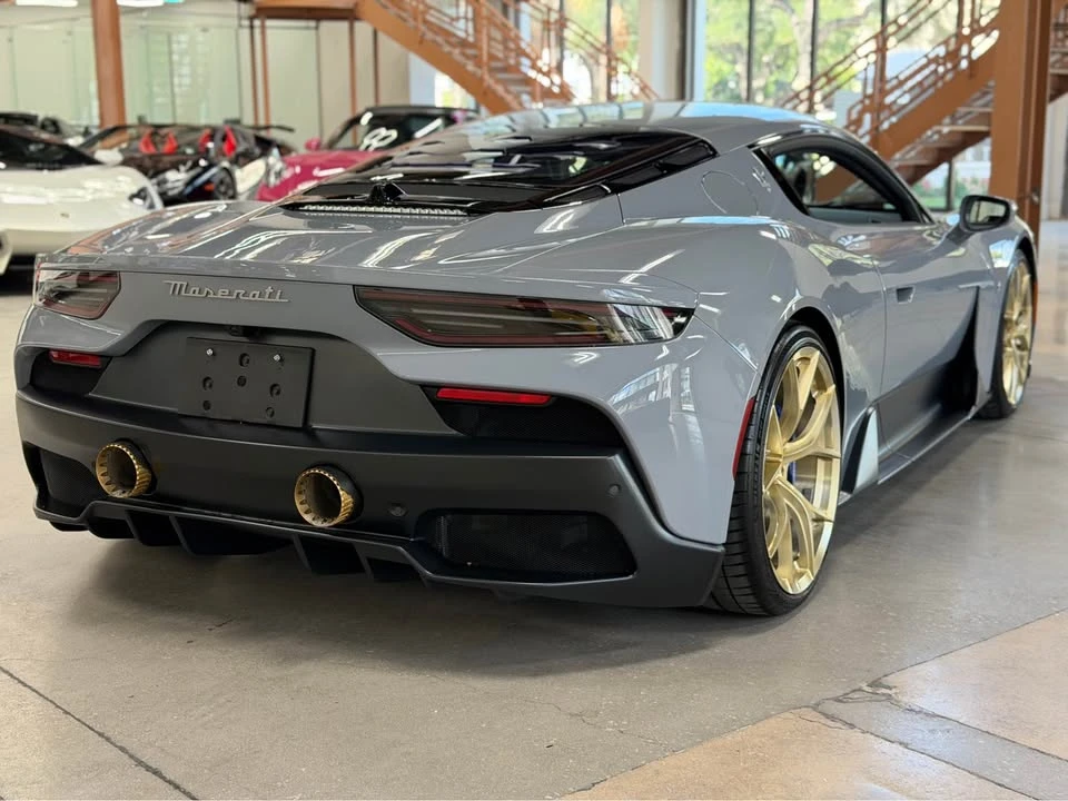2023 Maserati MC20 - Image 8 of 19