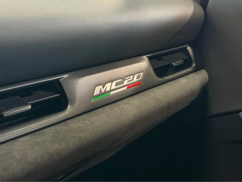 2023 Maserati MC20 Cielo - Image 18 of 19