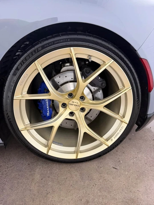 2023 Maserati MC20 - Image 18 of 20