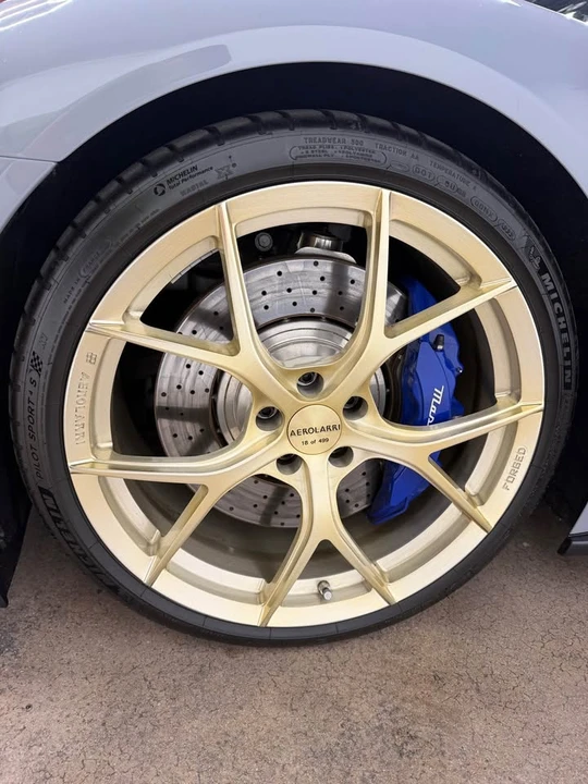 2023 Maserati MC20 - Image 16 of 20