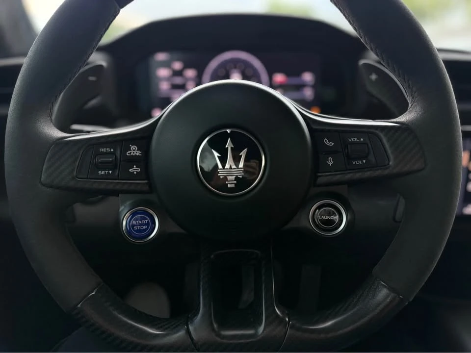 2023 Maserati MC20 - Image 15 of 19