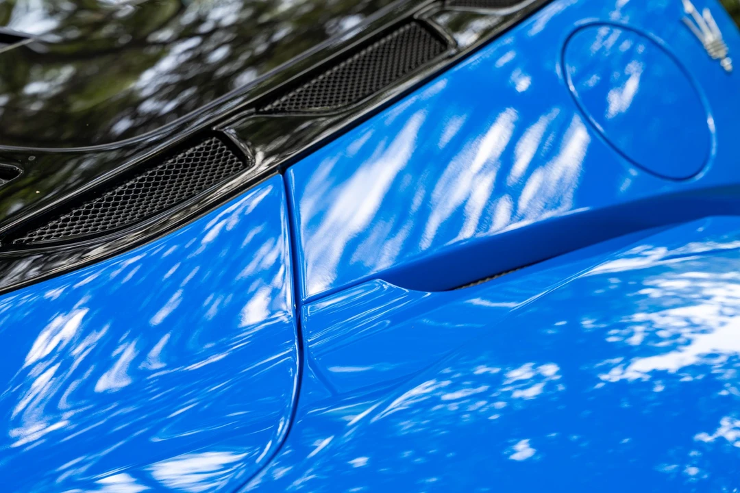 2023 Maserati MC20 - Image 18 of 31