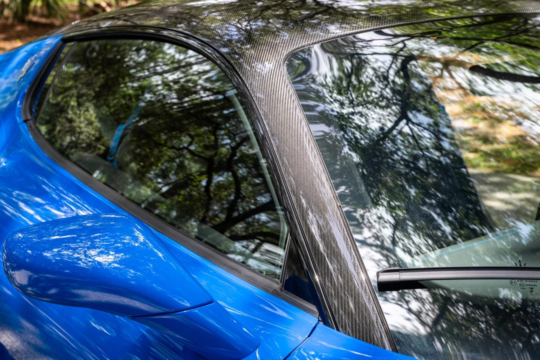 2023 Maserati MC20 - Image 13 of 31