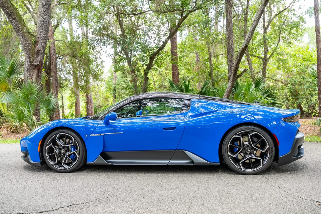 2023 Maserati MC20 - Image 3 of 31