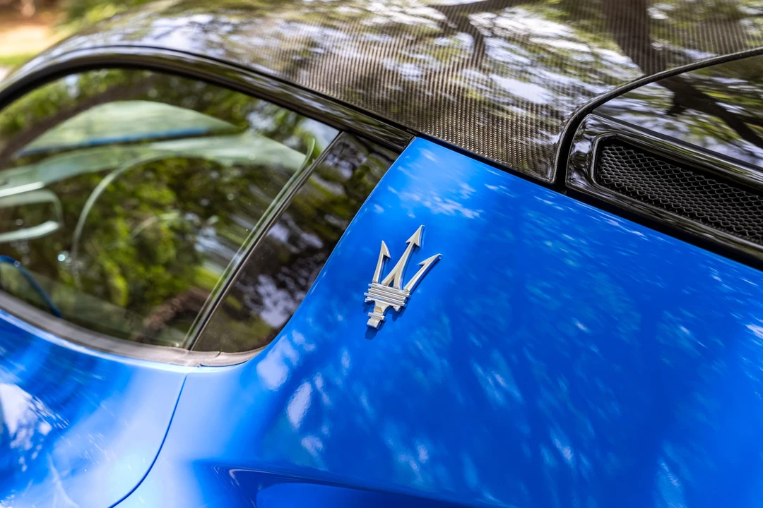2023 Maserati MC20 - Image 21 of 31