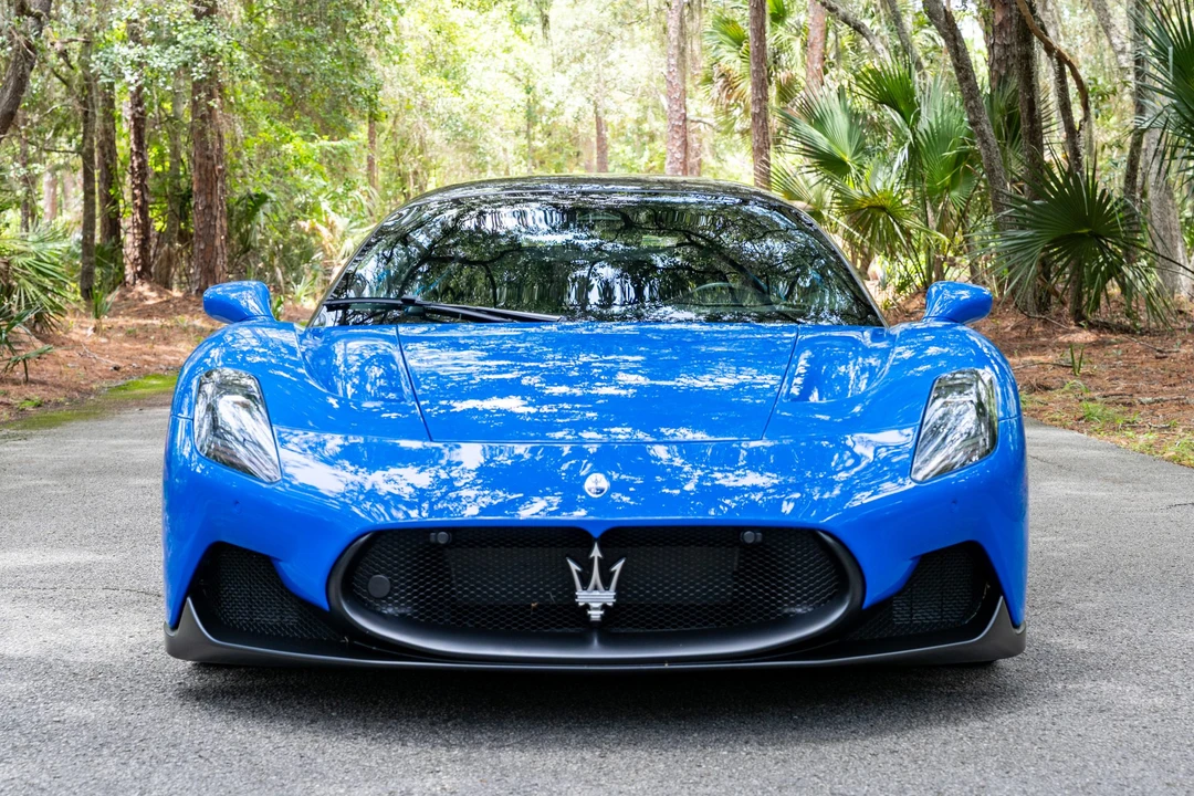 2023 Maserati MC20 - Image 10 of 31