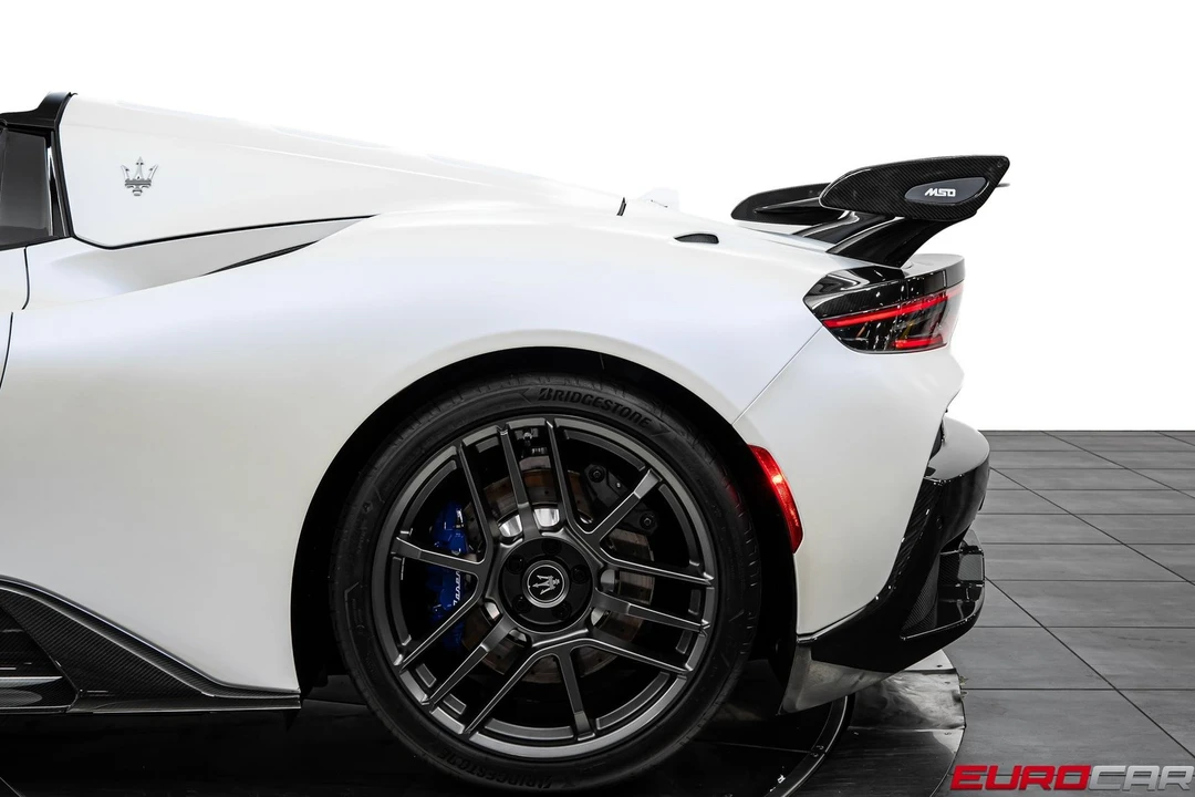 2023 Maserati MC20 - Image 23 of 31
