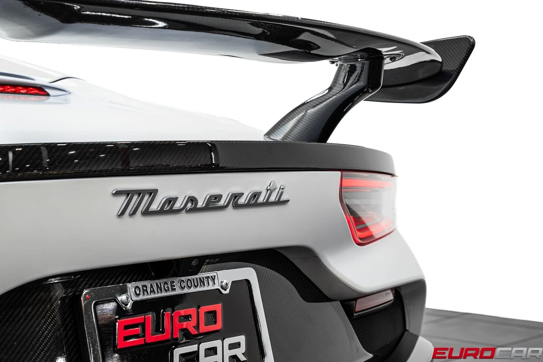 2023 Maserati MC20 - Image 28 of 31
