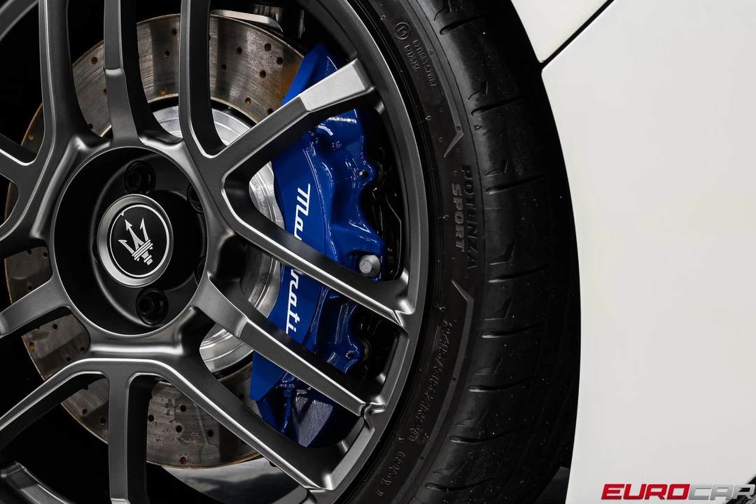 2023 Maserati MC20 - Image 31 of 31
